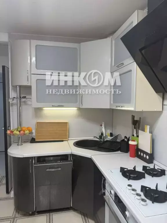 3-к кв. Московская область, Красногорск городской округ, Нахабино пгт ... - Фото 2