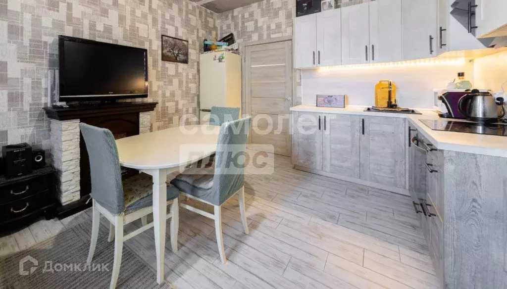 Продаётся 3-к квартира, 65 м - Фото 0