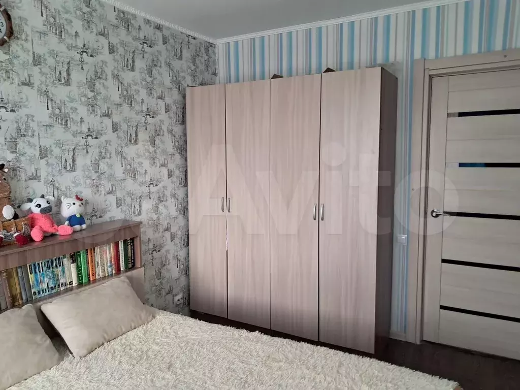 Доля в 2-к. квартире, 53,2 м, 1/3 эт. - Фото 1