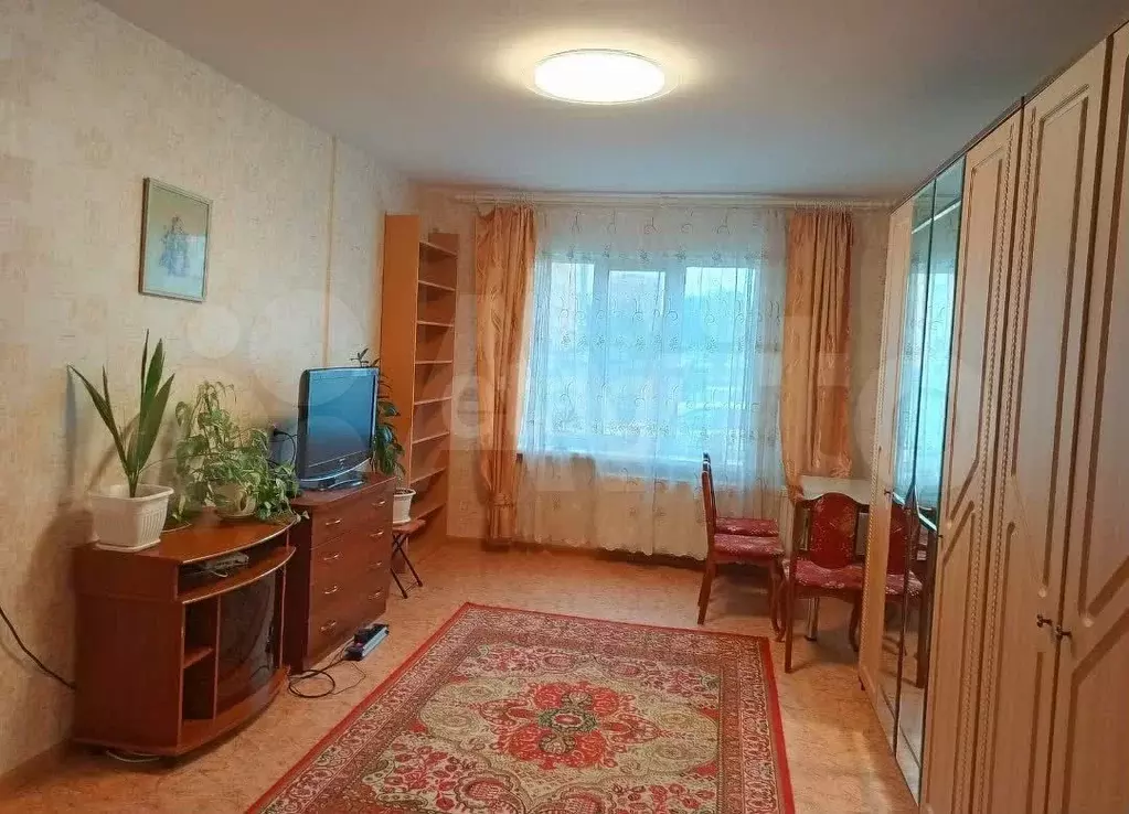 1-к. квартира, 40 м, 1/18 эт. - Фото 1