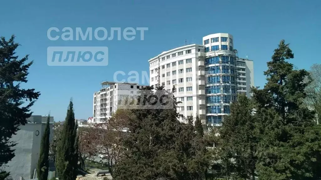 2-к кв. Севастополь ул. Генерала Крейзера, 10к1 (62.8 м) - Фото 1