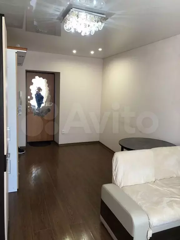 Комната 24,2 м в 6-к., 2/5 эт. - Фото 1