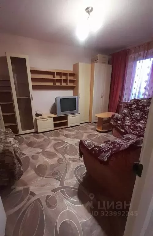 2-к кв. Курская область, Курск просп. Хрущева, 8 (50.0 м) - Фото 2