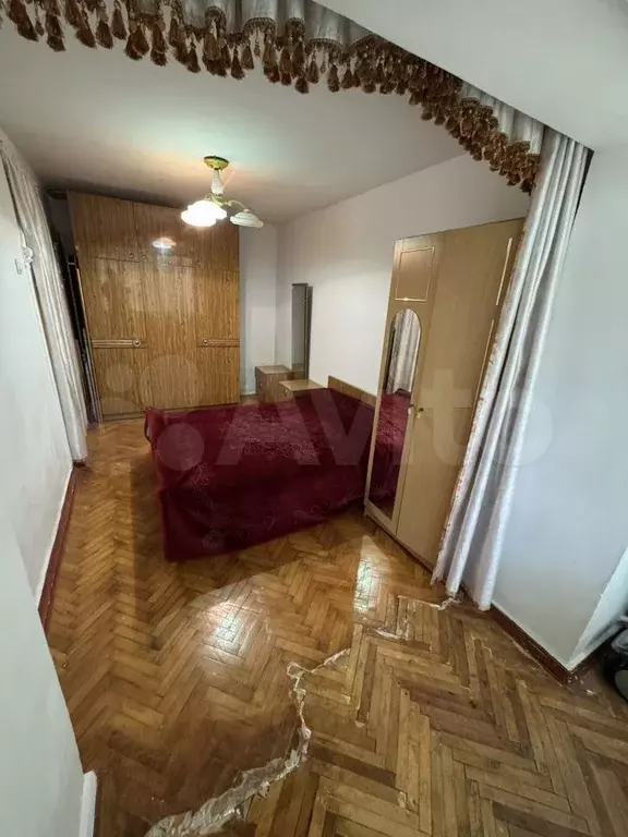 2-к. квартира, 50 м, 1/9 эт. - Фото 1