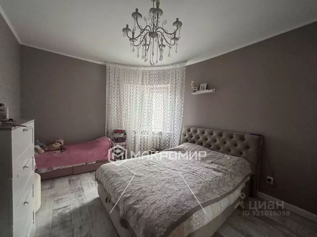 2-к кв. Брянская область, Брянск Авиационная ул., 17к1 (64.0 м) - Фото 1