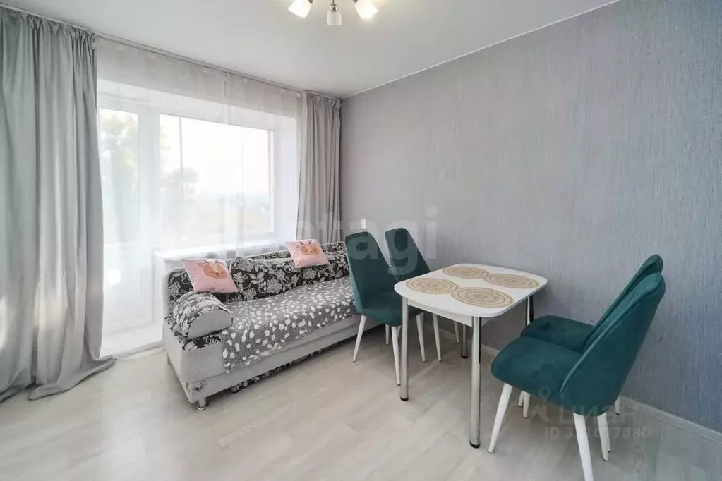 4-к кв. Кемеровская область, Кемерово ул. Гагарина, 105А (81.0 м) - Фото 1