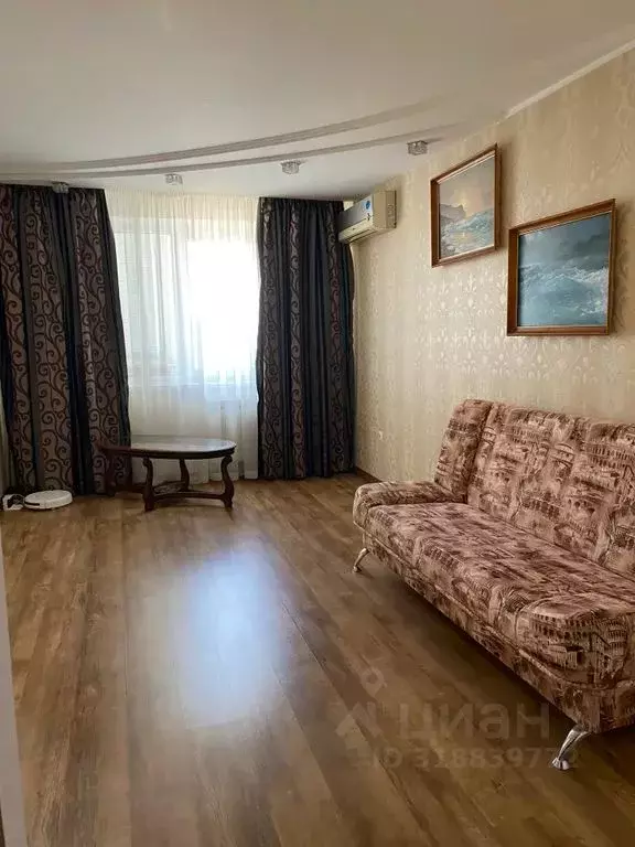 3-к кв. Крым, Керчь ул. Свердлова, 39 (67.0 м) - Фото 0