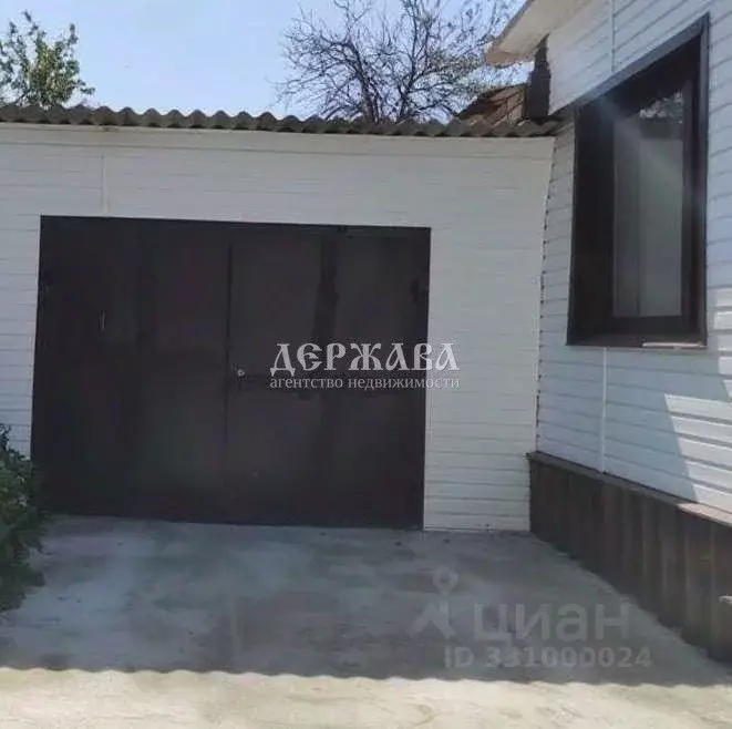Дом в Белгородская область, Старооскольский городской округ, с. ... - Фото 1