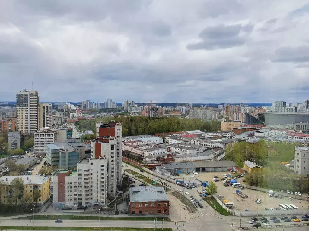 3-к кв. Свердловская область, Екатеринбург ул. Радищева, 41 (70.0 м) - Фото 1