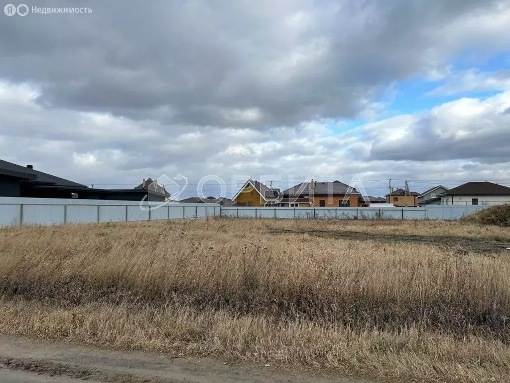 Участок в село Луговое, Крещенская улица (10 м) - Фото 1