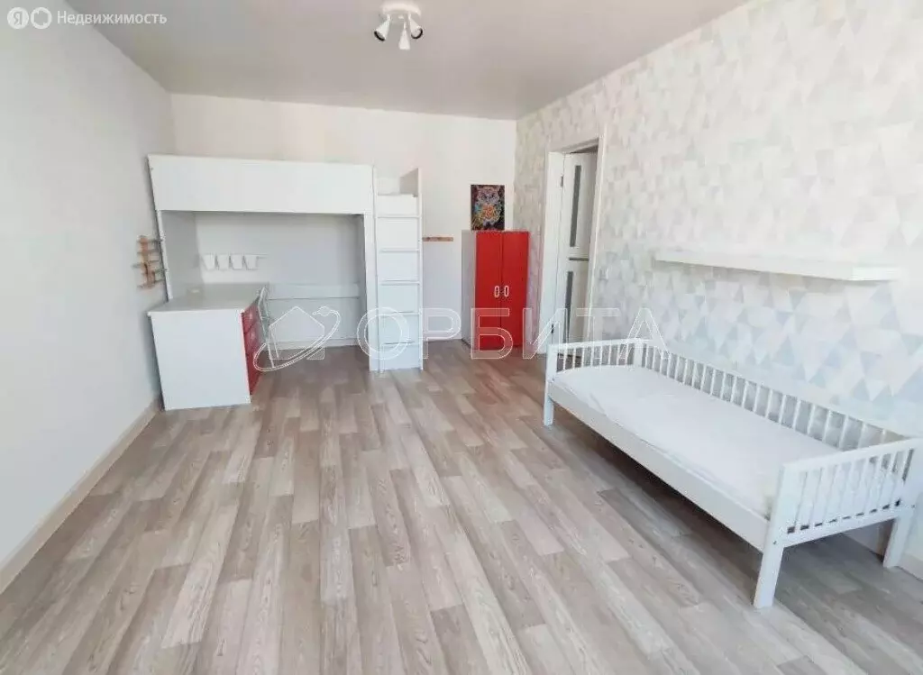 2-комнатная квартира: Тюмень, улица Федюнинского, 56 (58.6 м) - Фото 0