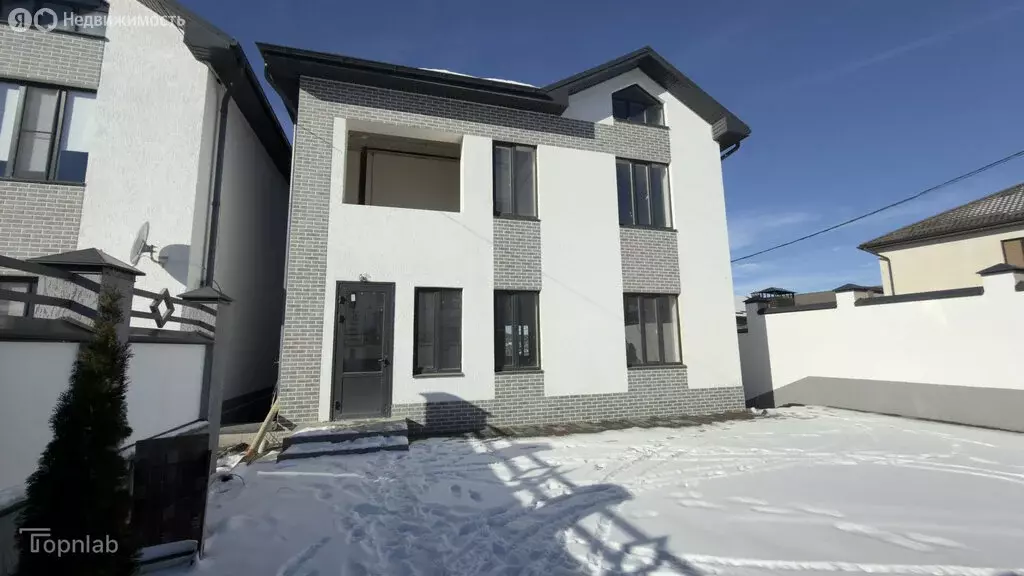 Дом в Кабардино-Балкарская Республика, Нальчик (250 м) - Фото 2