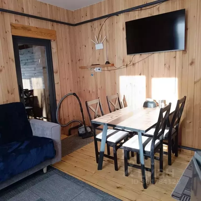 Дом в Алтай, Майминский район, с. Манжерок Советская ул., 25 (55 м) - Фото 1