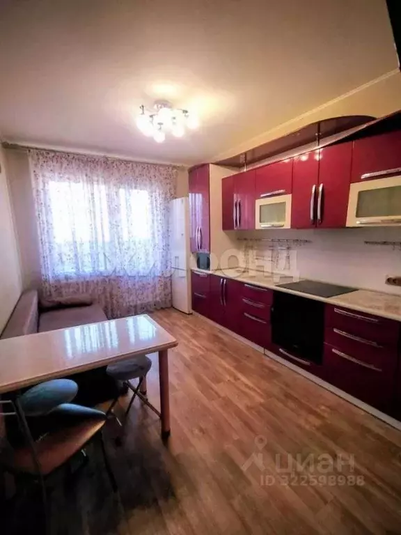 2-к кв. Новосибирская область, Новосибирск ул. 1905 года, 85/2 (69.0 ... - Фото 1