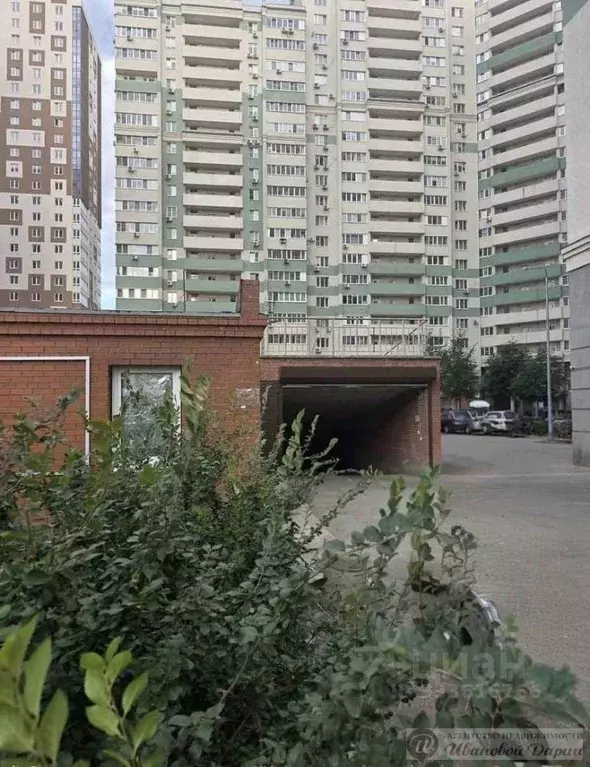 Гараж в Самарская область, Самара Печерская ул., 20а (15 м) - Фото 1