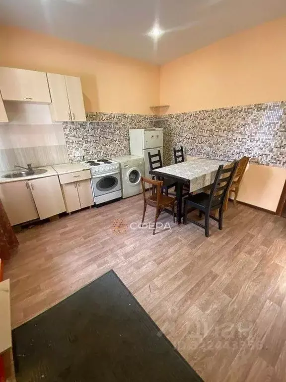 Дом в Новосибирская область, Новосибирск ул. Короленко, 95 (103 м) - Фото 1