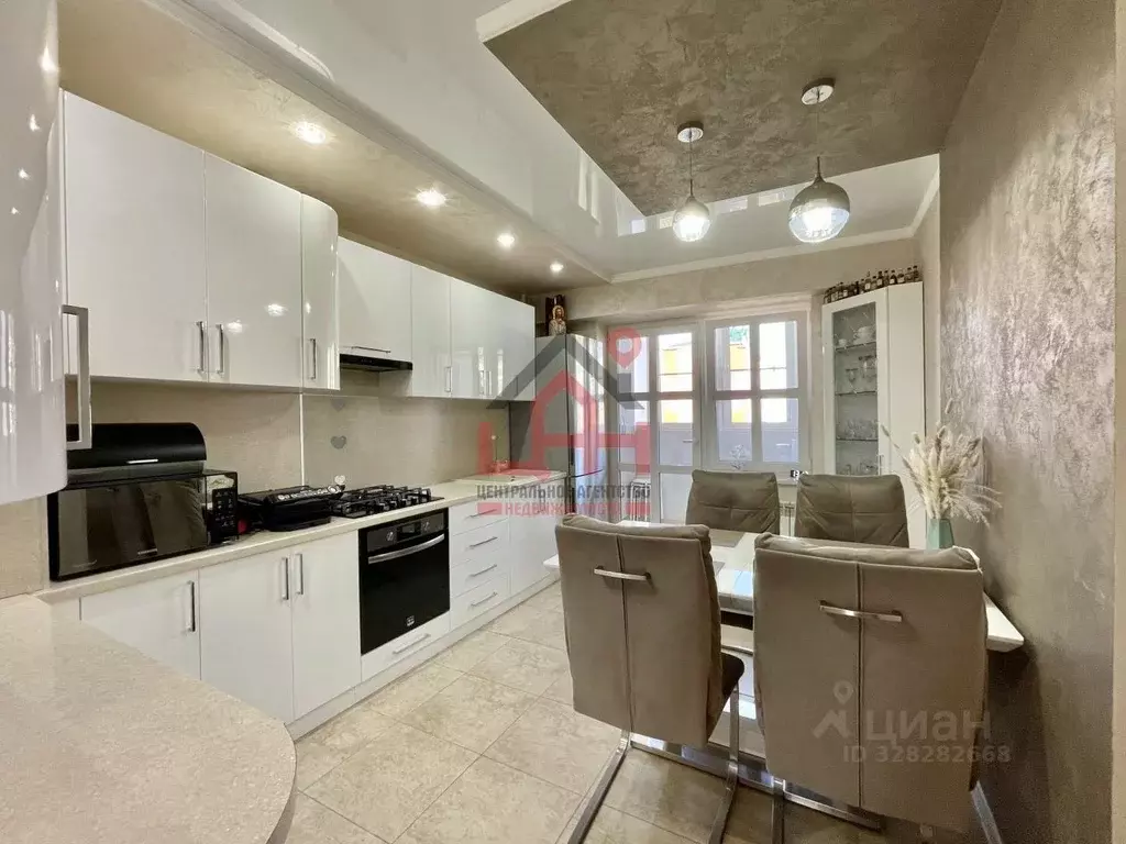 3-к кв. Ставропольский край, Ессентуки Никольская ул., 15А/5 (87.1 м) - Фото 1