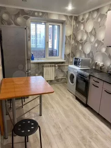 1-к. квартира, 30 м, 10/10 эт. - Фото 0