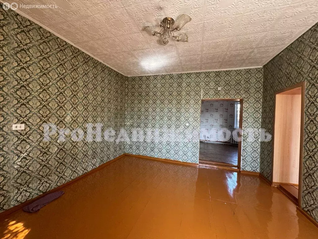 Дом в Кызыл, улица Шевченко (50 м) - Фото 1