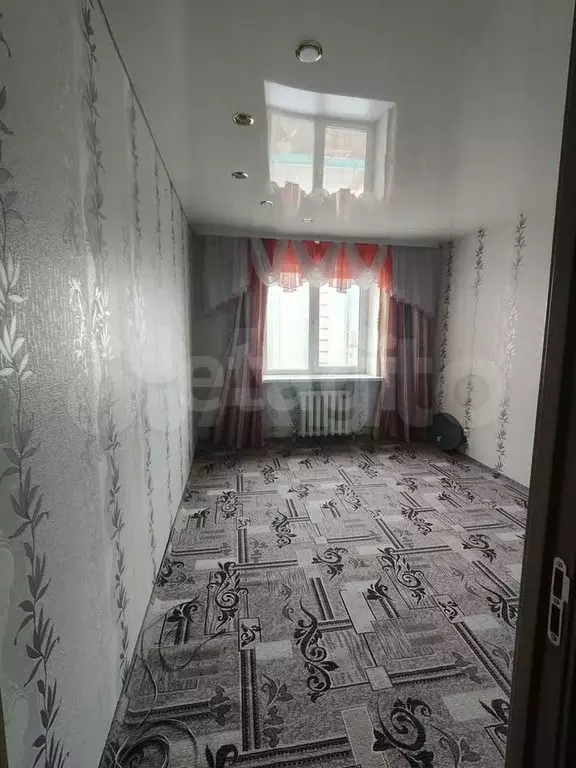 Комната 11,8 м в 1-к., 5/10 эт. - Фото 1