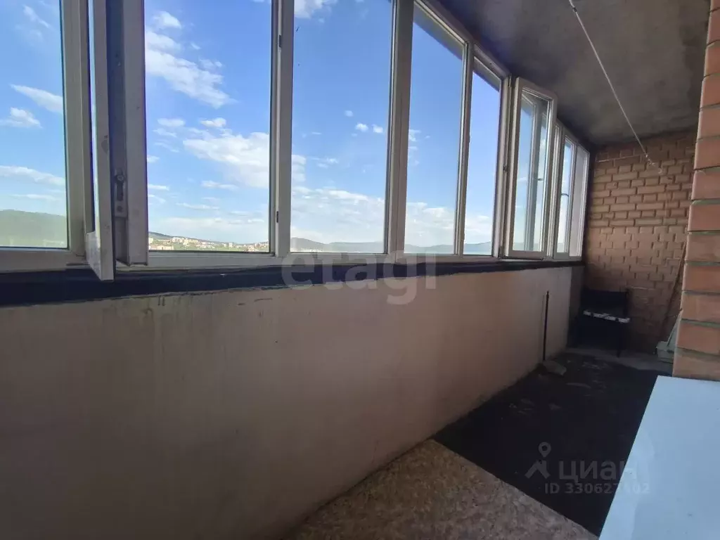 2-к кв. Забайкальский край, Чита ул. Бутина, 115к1 (67.1 м) - Фото 1