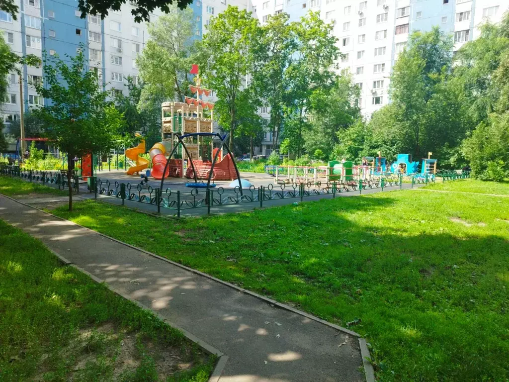 Продаётся 3-к квартира, 63.7 м - Фото 0