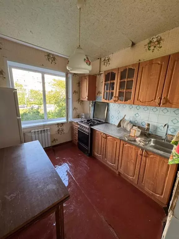 2-к. квартира, 47 м, 2/9 эт. - Фото 0