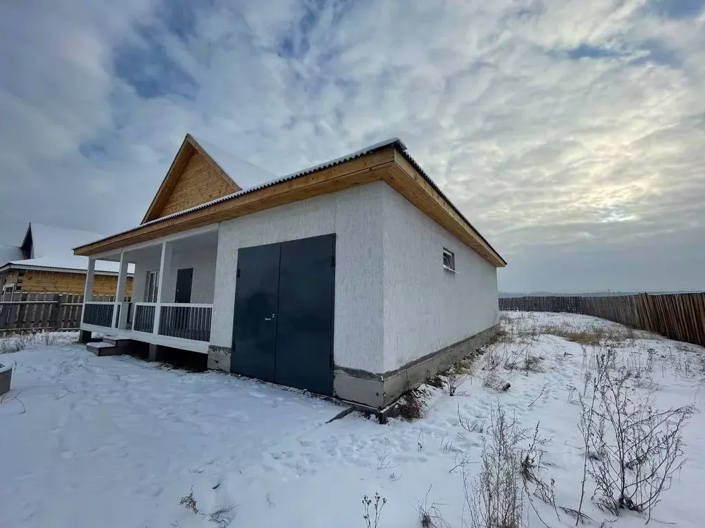 Дом в Иркутская область, Иркутский муниципальный округ, с. Хомутово ... - Фото 2