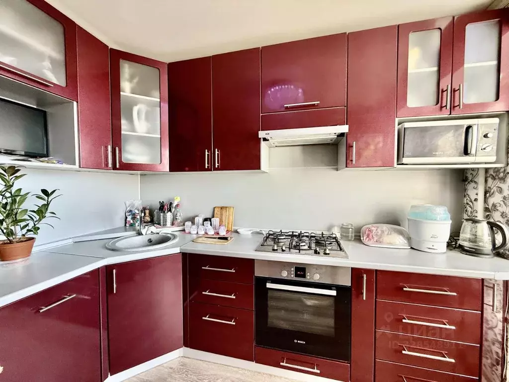 3-к кв. Тверская область, Тверь ул. Карла Маркса, 5 (37.6 м) - Фото 1