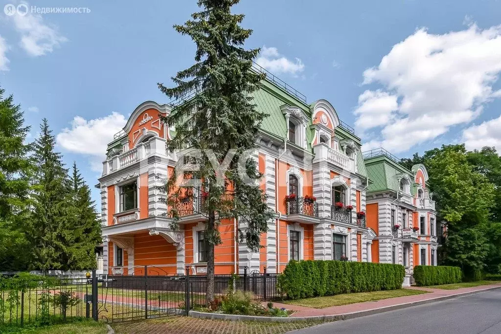 3-комнатная квартира: Санкт-Петербург, Санаторная аллея, 3 (230 м) - Фото 1