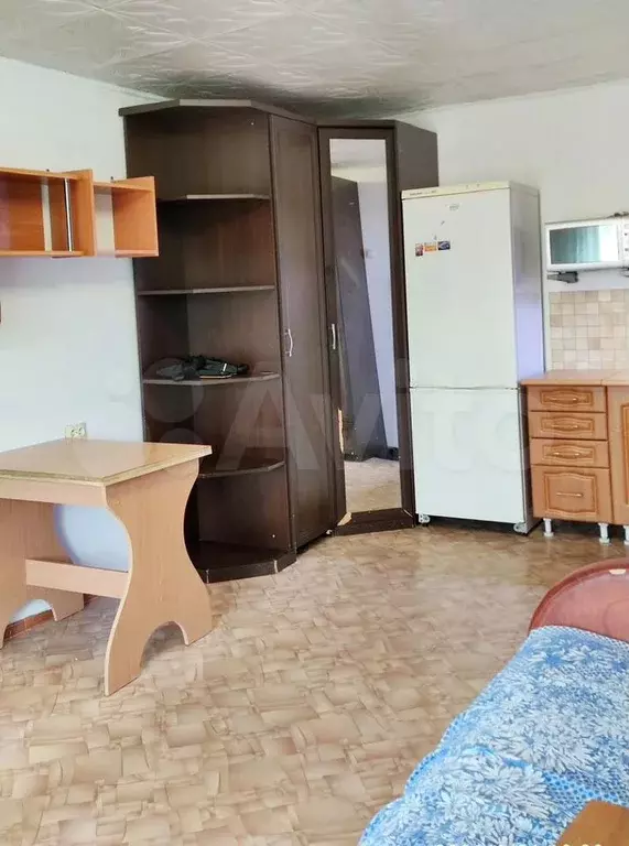 Комната 17,6 м в 8-к., 3/9 эт. - Фото 1