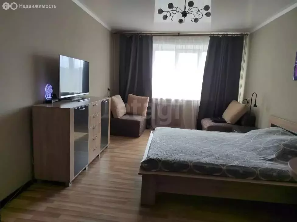 2-комнатная квартира: Норильск, улица Бегичева, 10 (60.6 м) - Фото 1
