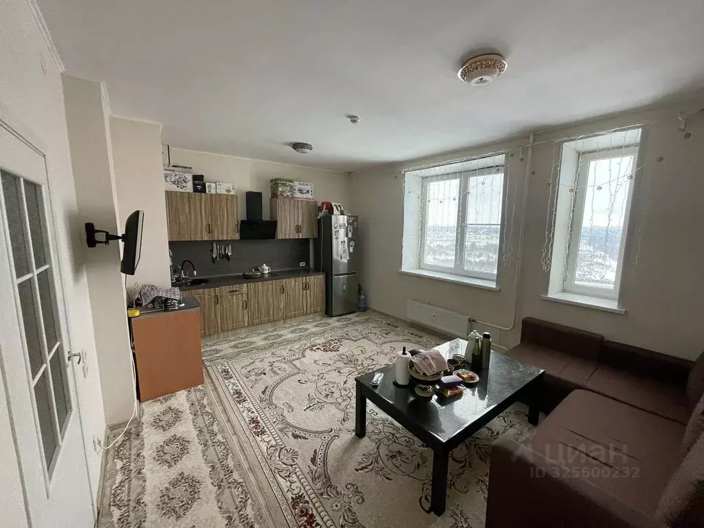 2-к кв. Московская область, Люберцы городской округ, Мирный пгт ул. ... - Фото 1