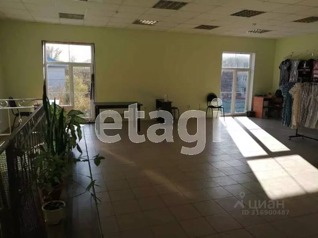 Торговая площадь в Белгородская область, Валуйки Безымянный пер., 4 ... - Фото 1