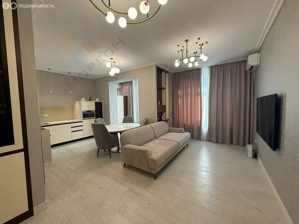 2-комнатная квартира: Краснодар, Клубная улица, 11 (62 м) - Фото 1