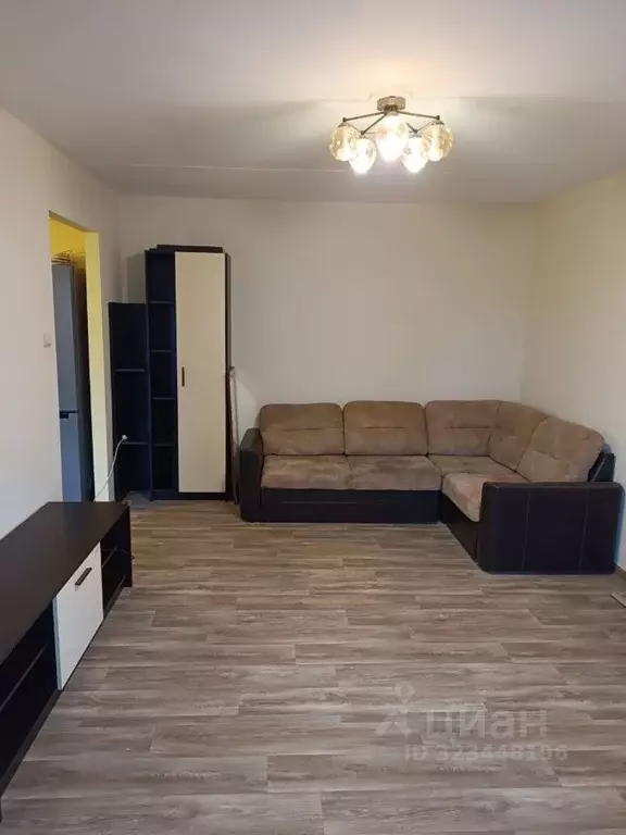 1-к кв. Свердловская область, Екатеринбург ул. Бебеля, 172 (30.0 м) - Фото 1