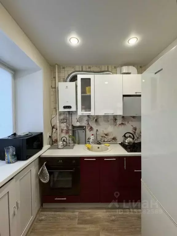 2-к кв. Коми, Сыктывкар ул. Морозова, 21 (43.4 м) - Фото 0