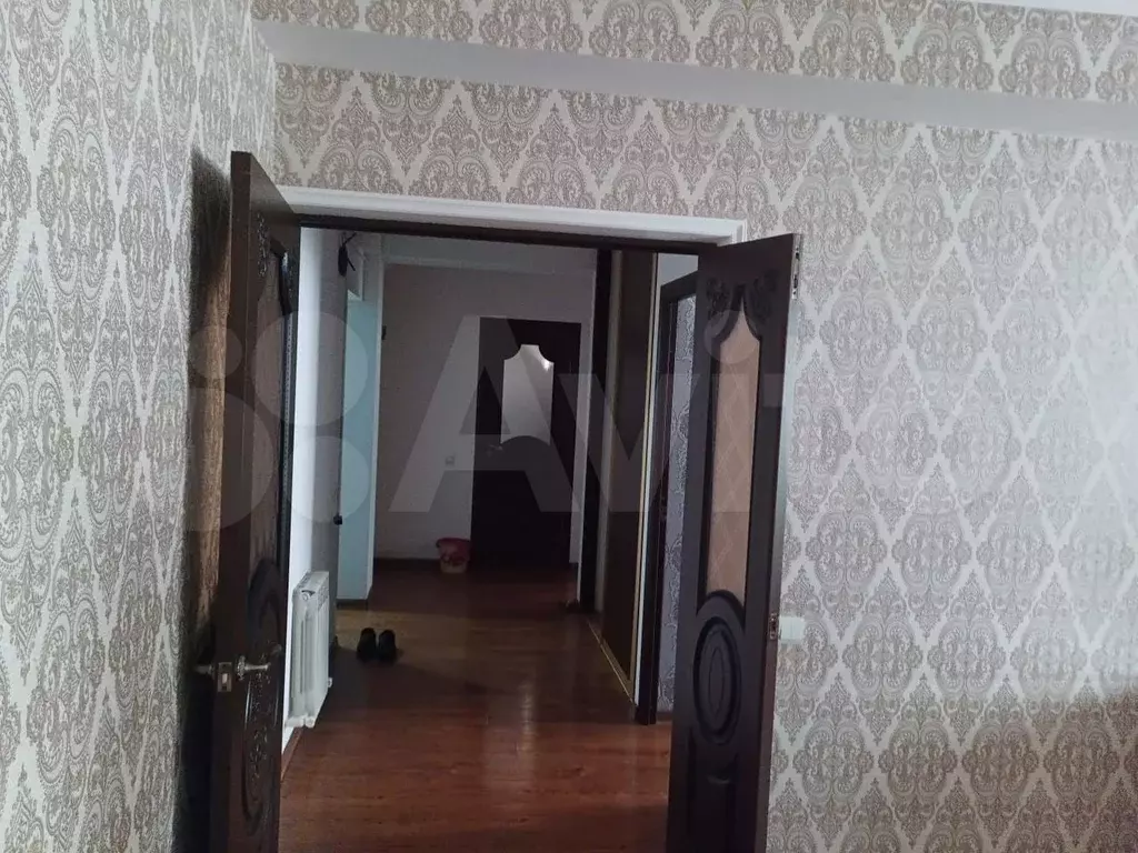 2-к. квартира, 76 м, 4/9 эт. - Фото 0