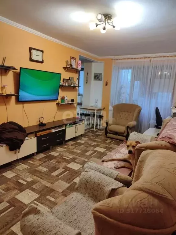 3-к кв. Крым, Красноперекопск 2-й мкр, 18 (55.0 м) - Фото 0