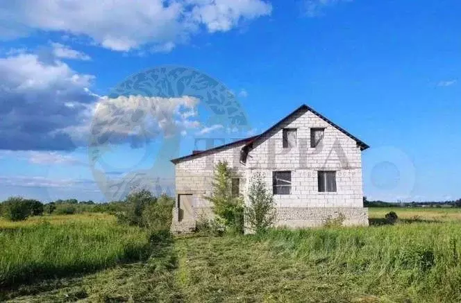 Дом в Воронежская область, Верхнехавский район, с. Большая Приваловка ... - Фото 1