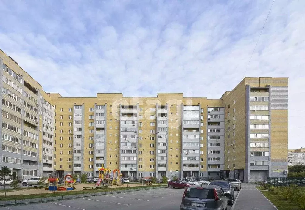 3-к кв. Тюменская область, Тюмень ул. Самарцева, 30 (105.4 м) - Фото 1