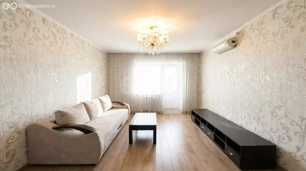2-комнатная квартира: Барнаул, Змеиногорский тракт, 104П/11 (62 м) - Фото 2