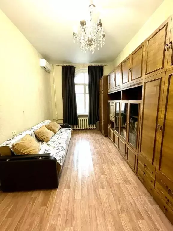 1-к кв. Волгоградская область, Волгоград ул. Мира, 6 (38.0 м) - Фото 1