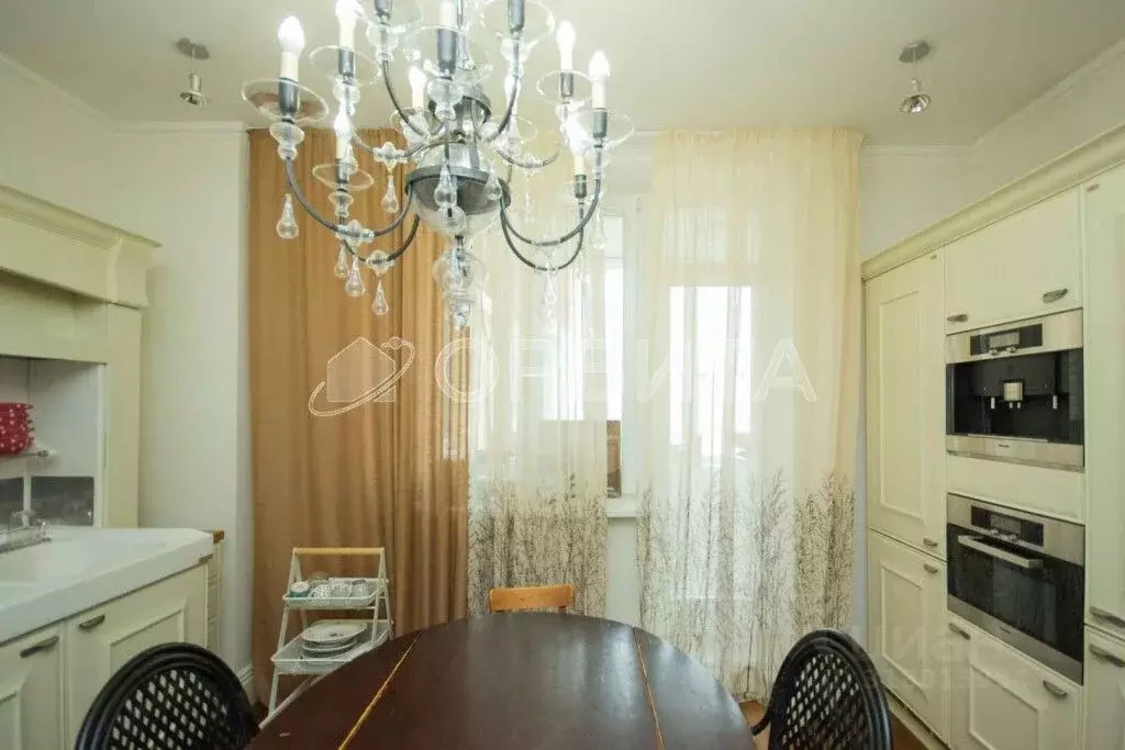 4-к кв. Тюменская область, Тюмень Фабричная ул., 5 (85.9 м) - Фото 1