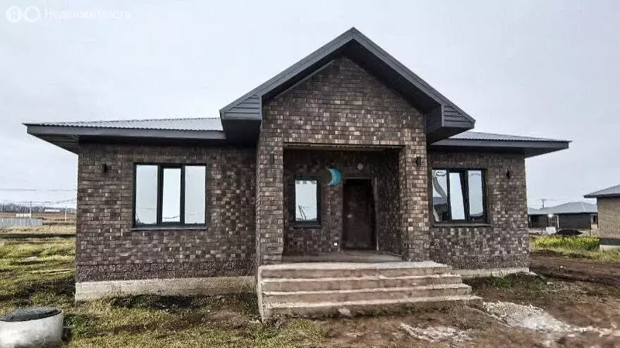 Дом в деревня Подымалово, Земляничная улица (150 м) - Фото 2