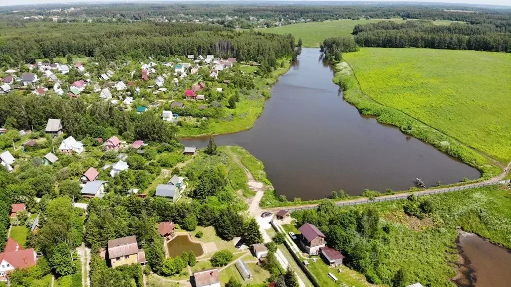 Участок в Тульская область, Заокский район, Страховское с/пос, Озерный ... - Фото 1
