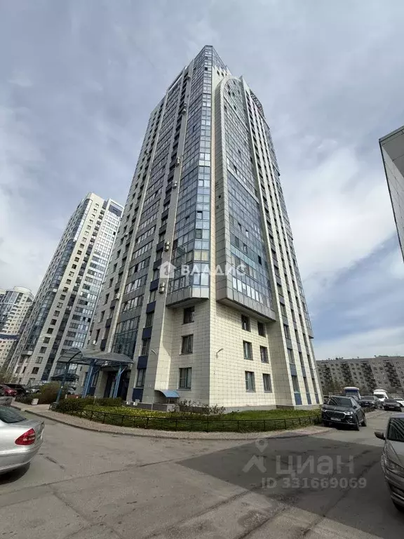 4-к кв. Санкт-Петербург ул. Типанова, 27/39 (118.75 м) - Фото 1