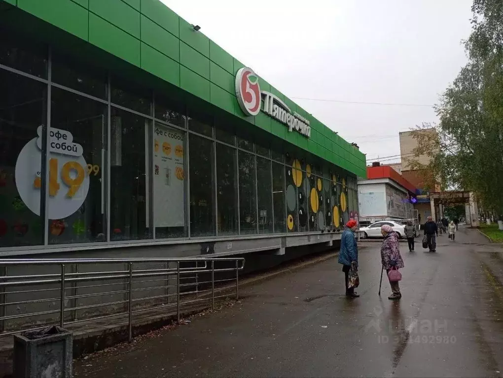 Помещение свободного назначения в Удмуртия, Ижевск Молодежная ул., 44 ... - Фото 0