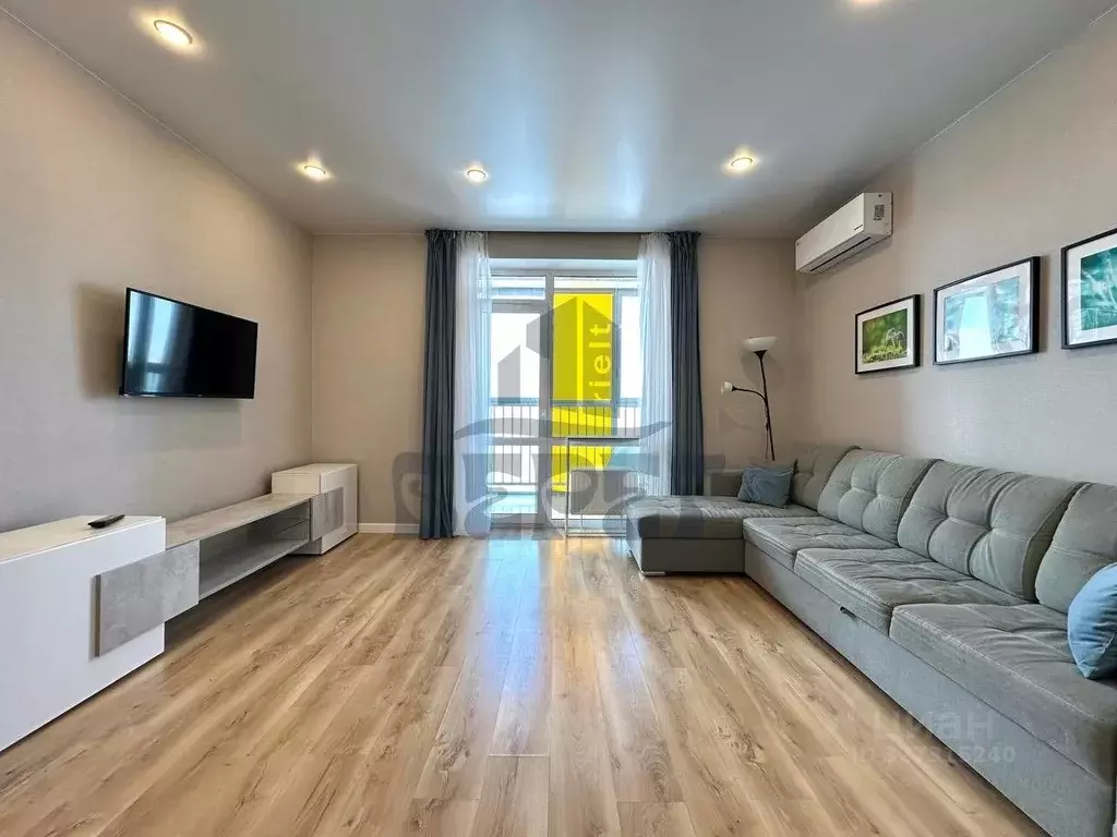 Студия Татарстан, Казань ул. Удивительная, 9 (30.0 м) - Фото 1