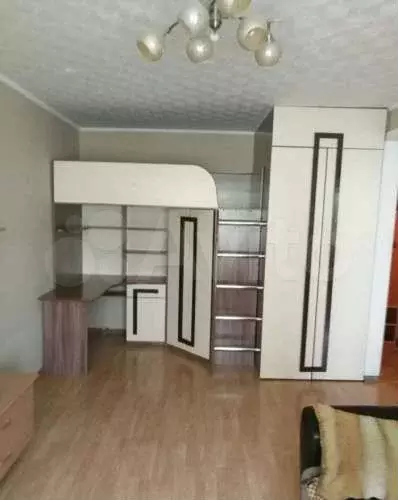 1-к. квартира, 31 м, 5/5 эт. - Фото 1